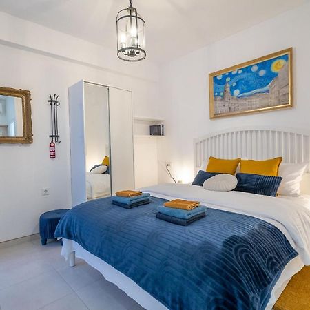 Starry Night Studio Apartment Риека Экстерьер фото